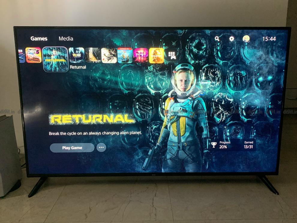 PS5 gaming on the Redmi Smart TV.