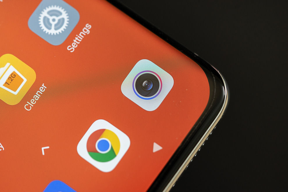 The Mi 11 Ultra features an incredible display