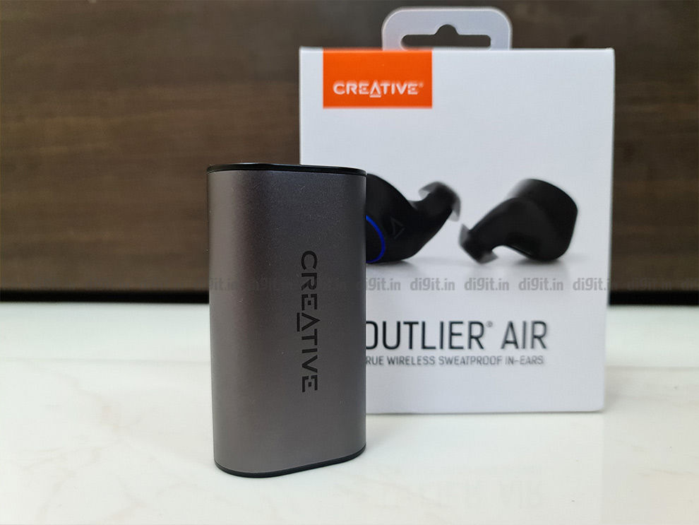 Auriculares verdaderamente inalámbricos Creative Outlier ear