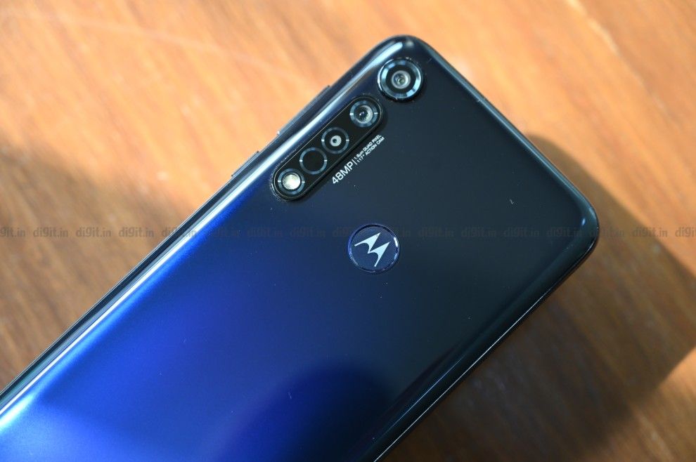 Moto G8 Plus revisión prakhar khanna