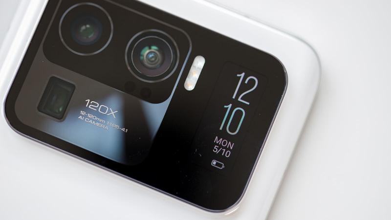 Xiaomi Mi 11 Ultra rear display