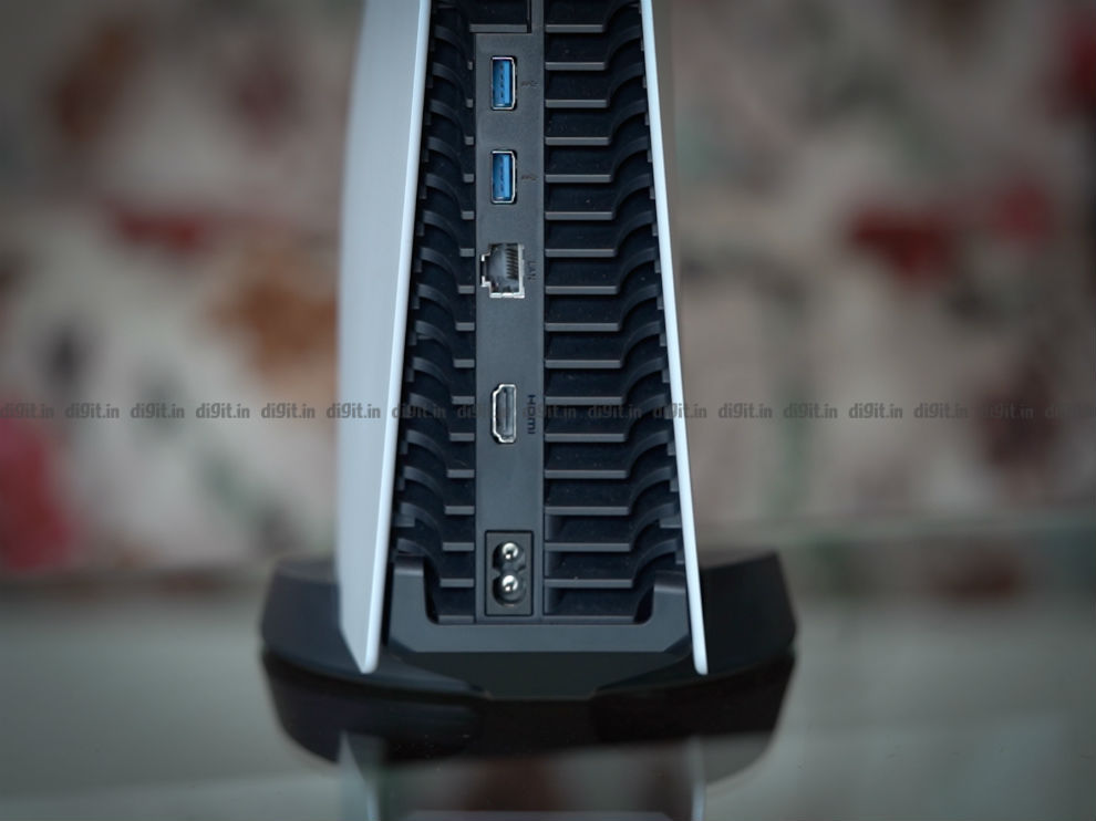 The PS5 has 2 USB ports, ethernet port, HDMI 2.1 port and the power port at the back. 
