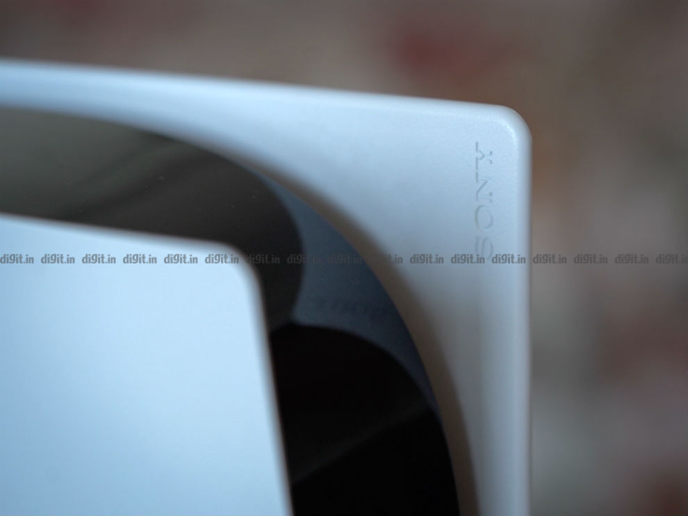 The PS5 looks like it has fins. 