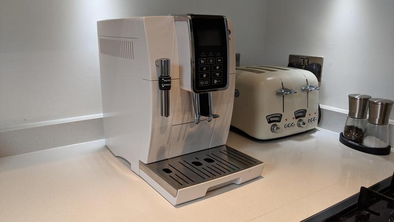 De'Longhi Dinamica ECAM 350.35.W Bean to Cup