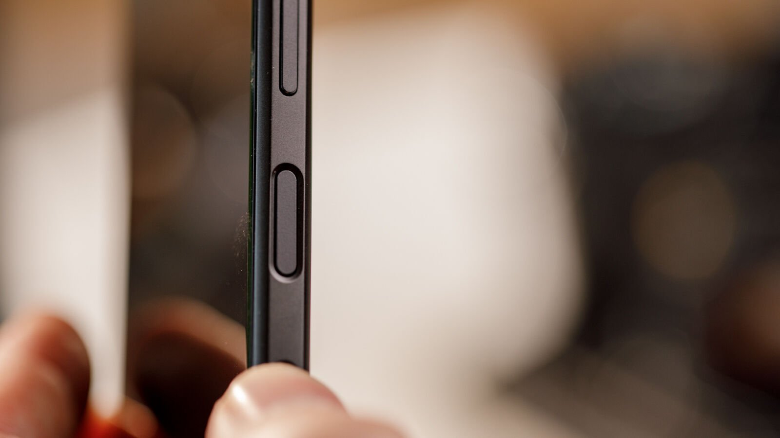 Sony Xperia 1 III side button