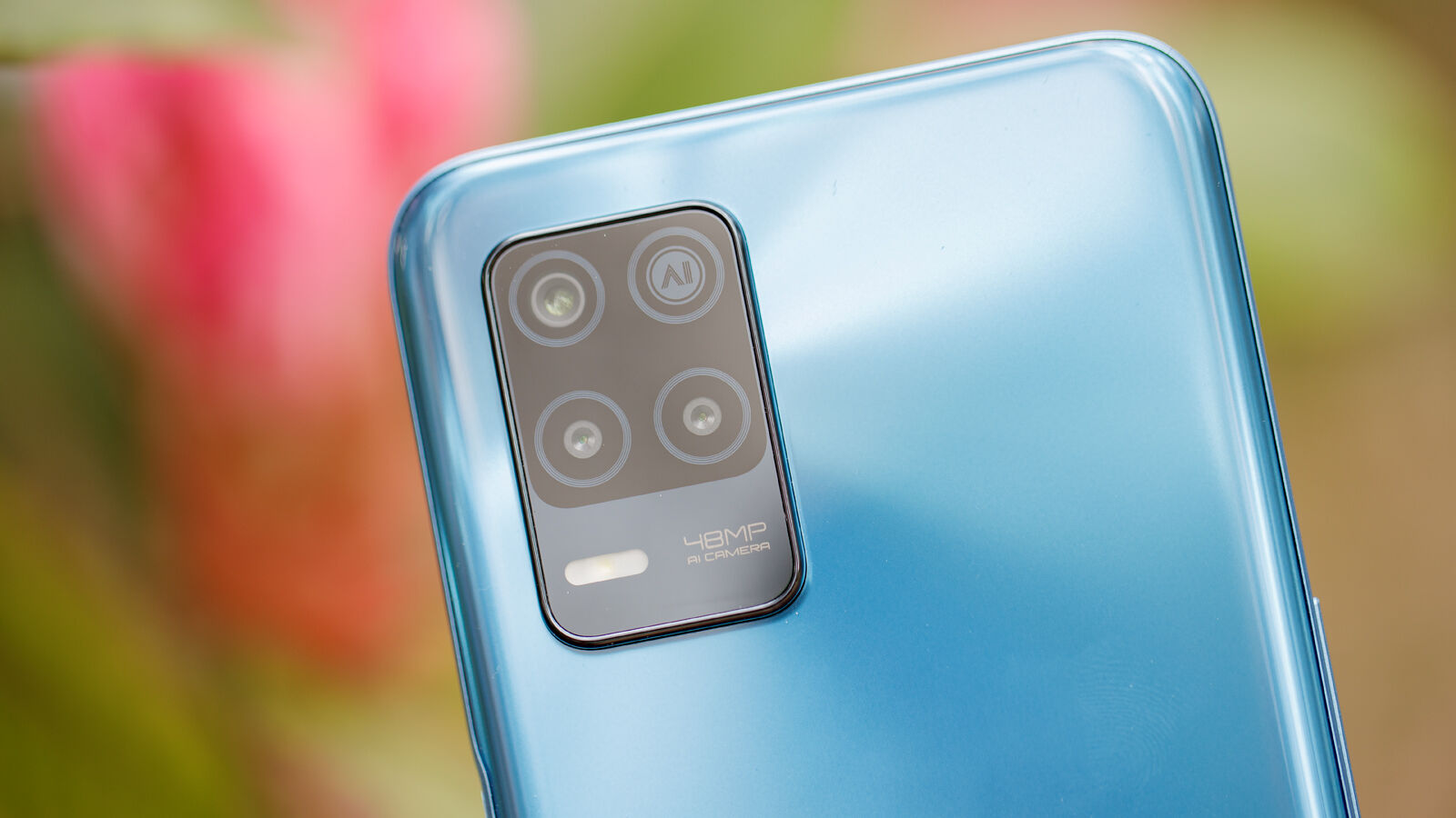 Realme 8 5G rear cameras