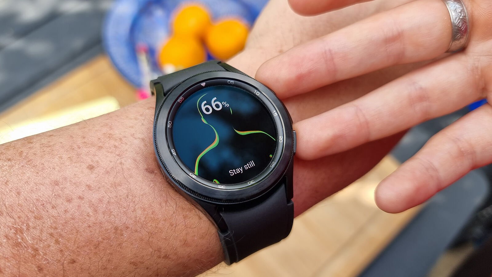 Samsung Galaxy Watch 4 Classic Spotify