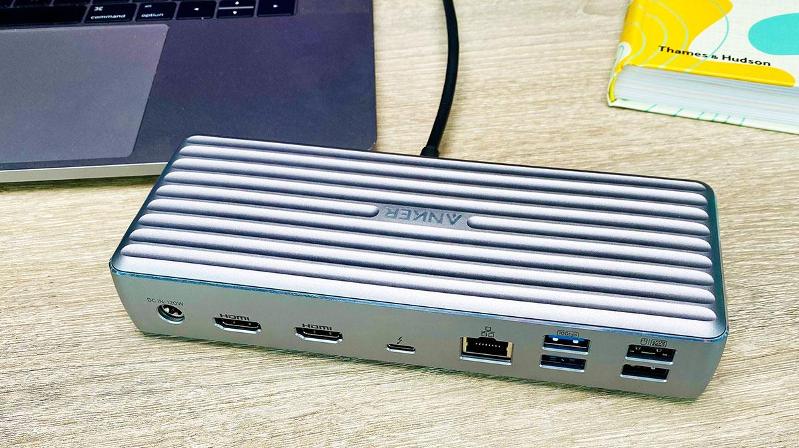 Anker Apex 12-in-1 Thunderbolt 4 Dock