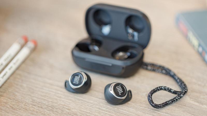 JBL Reflect Flow Pro