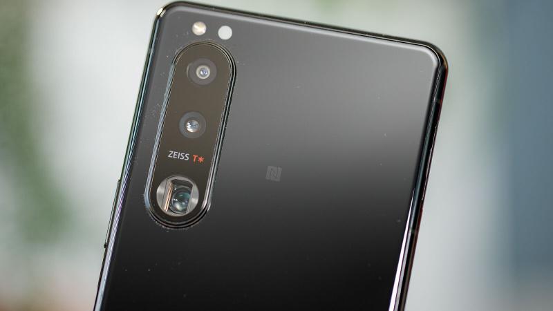 Sony Xperia 5 III lenses