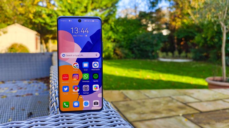 Huawei Nova 9 display