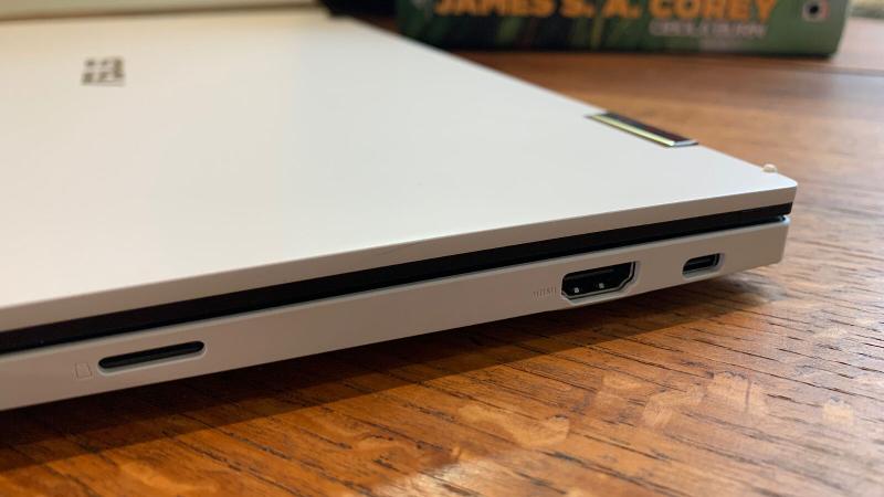 Asus Flip CX5 Chromebook review: Ports