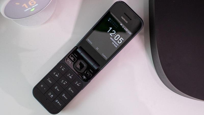 Nokia 2720 Flip