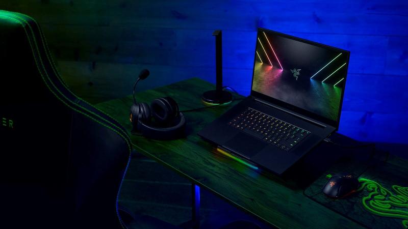 Razer Blade 17 2022