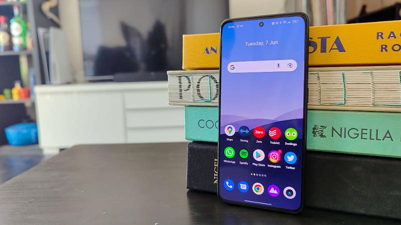 Realme GT Neo 3 screen