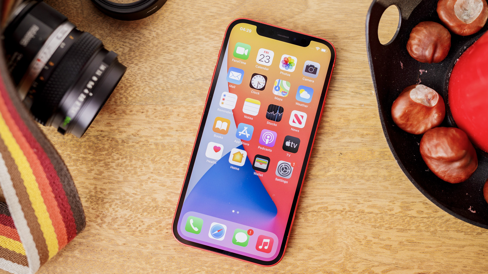 iPhone 12 64GB (Renovado)