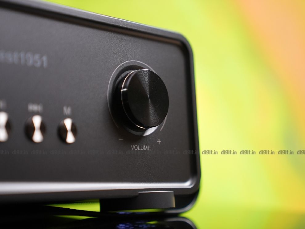 Meteorito AIWA MI-X330