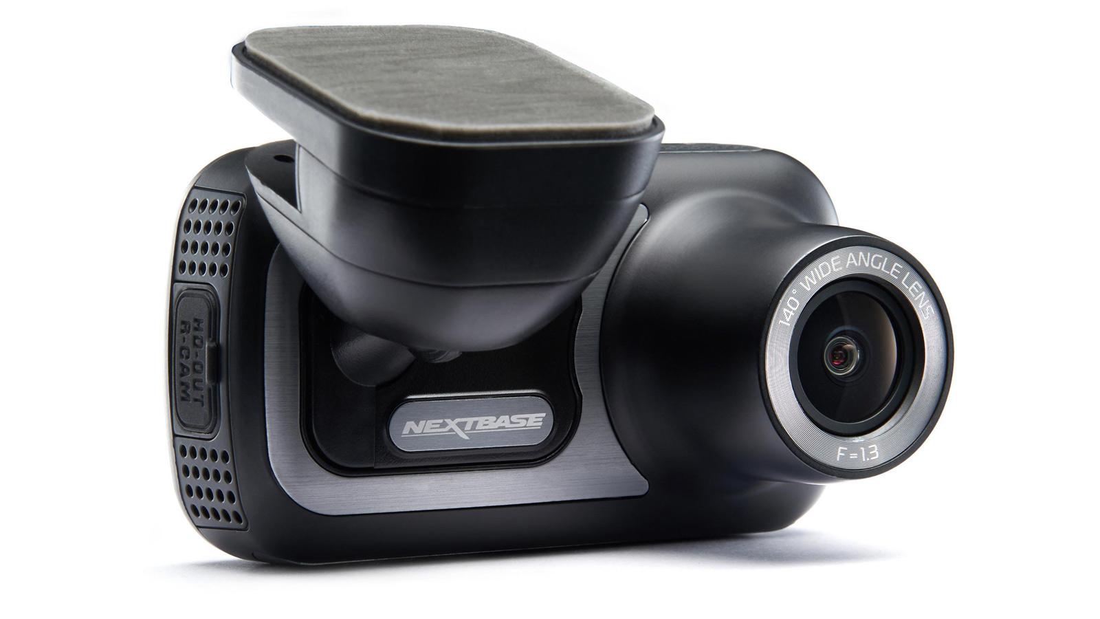 Nextbase 422GW: dash cam con la mejor relación calidad-precio con Alexa