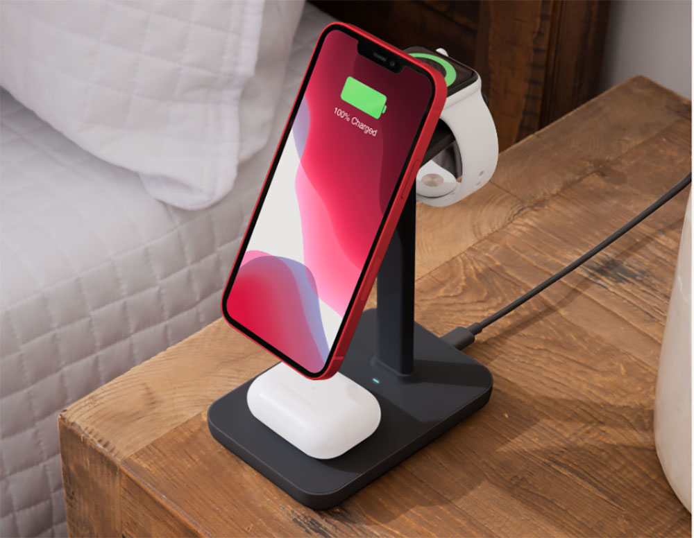 Twelve South HiRise 3 magnetic wireless charger stand