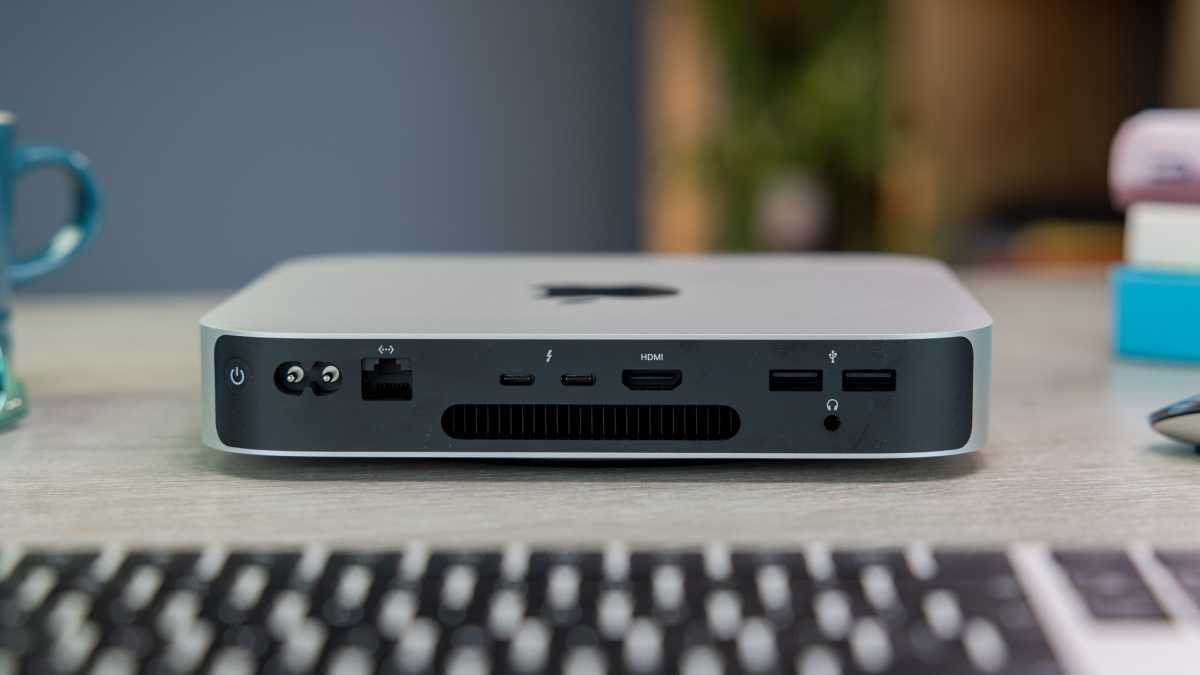 Apple MacMini M2 2023 atrás