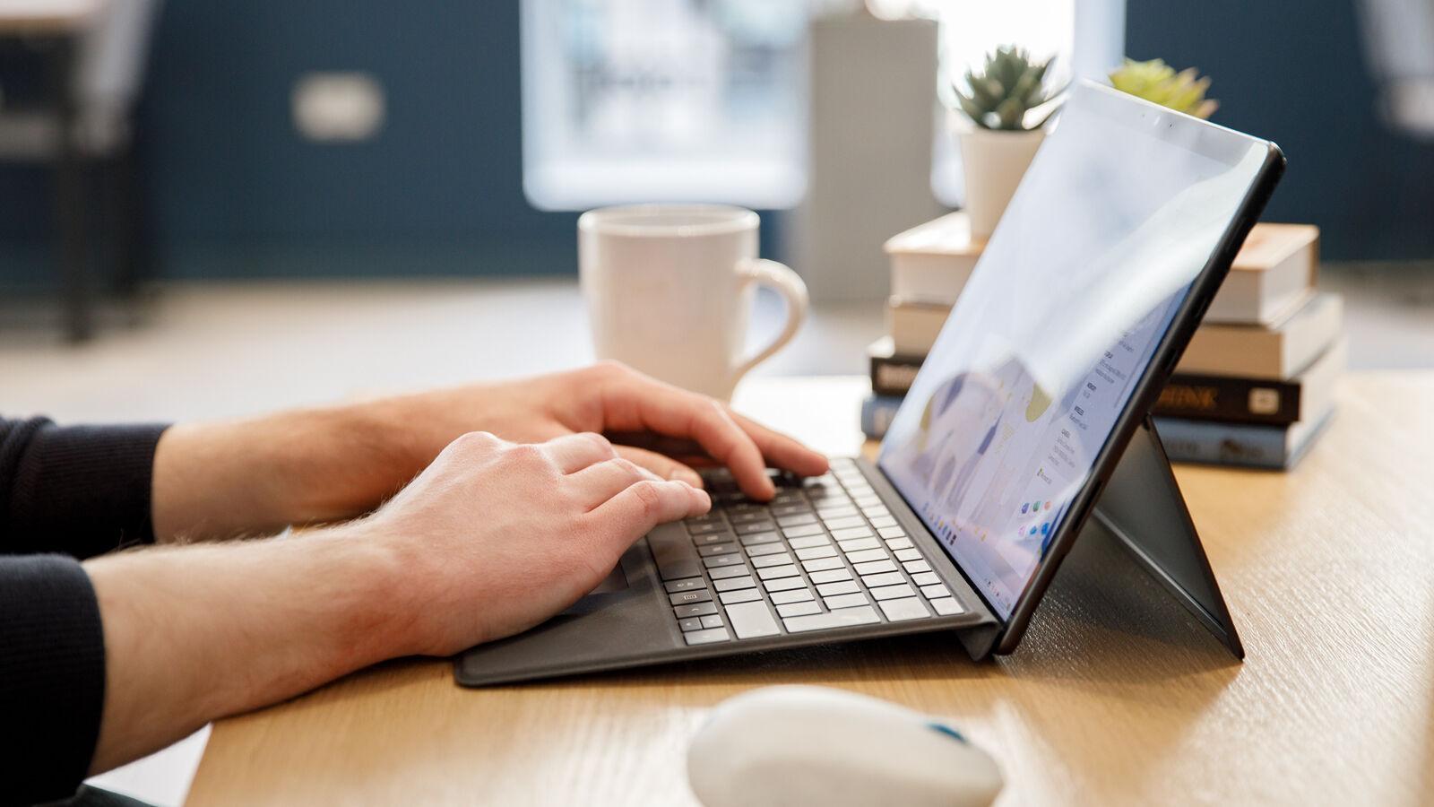 Alguien usando Surface Pro 8