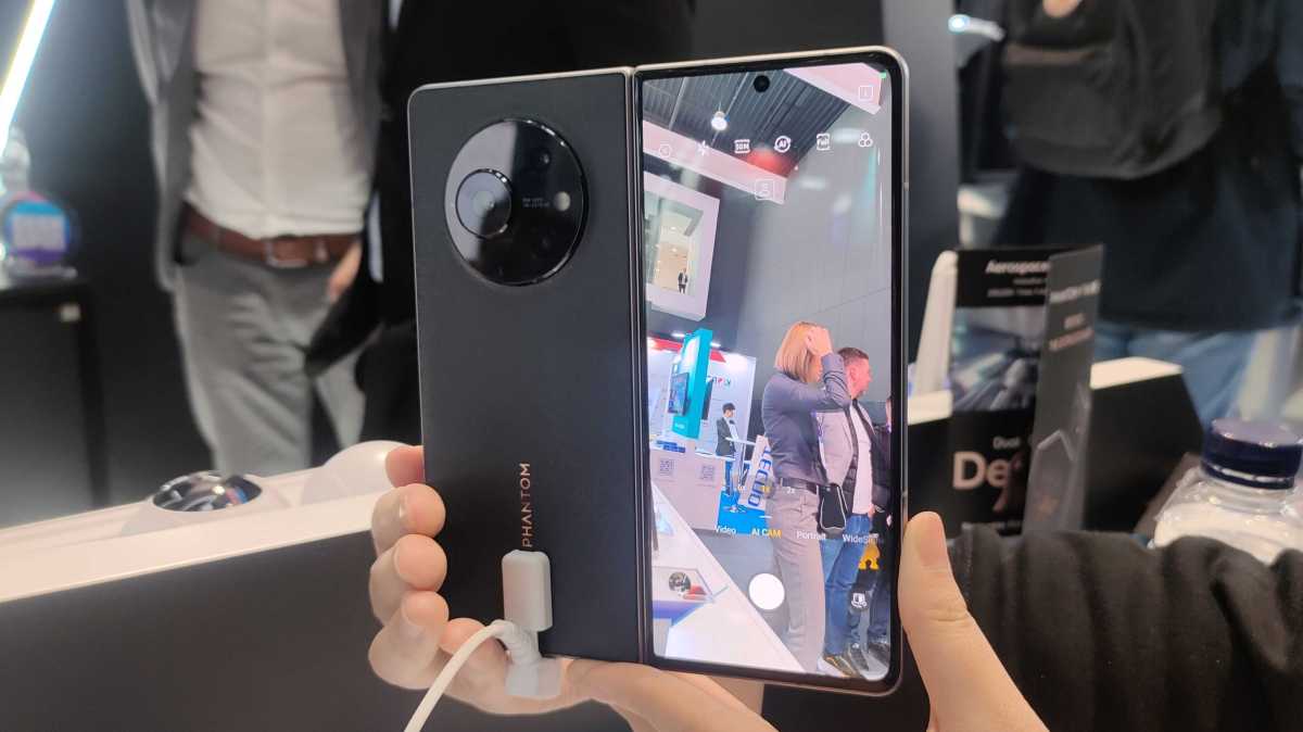 Tecno Phantom V plegable