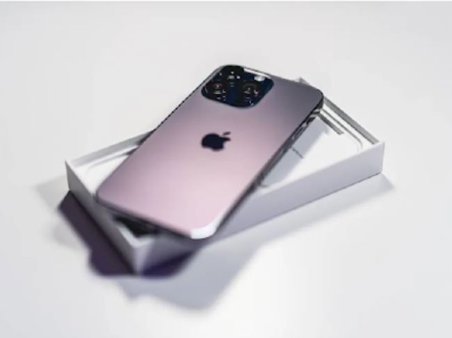 iPhone 15 Ultra