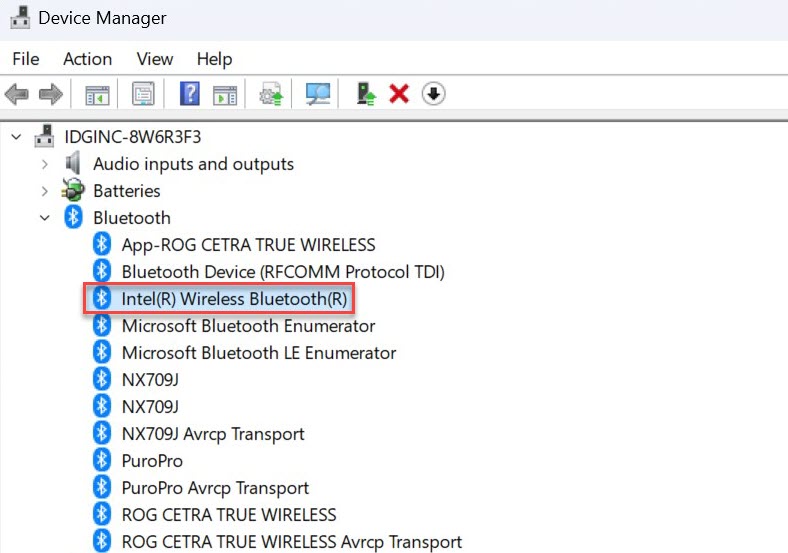 Administrador de dispositivos de Windows 11 con adaptador Bluetooth resaltado