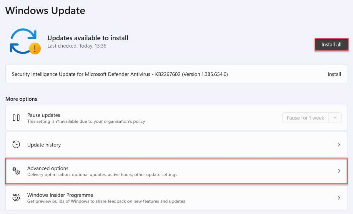 Configuración de Windows 11 Windows Update con las opciones Instalar todo y Avanzado resaltadas