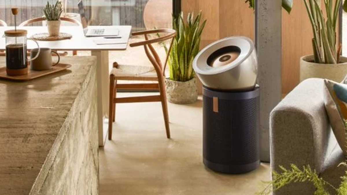 Dyson Big+Quiet en una sala de estar