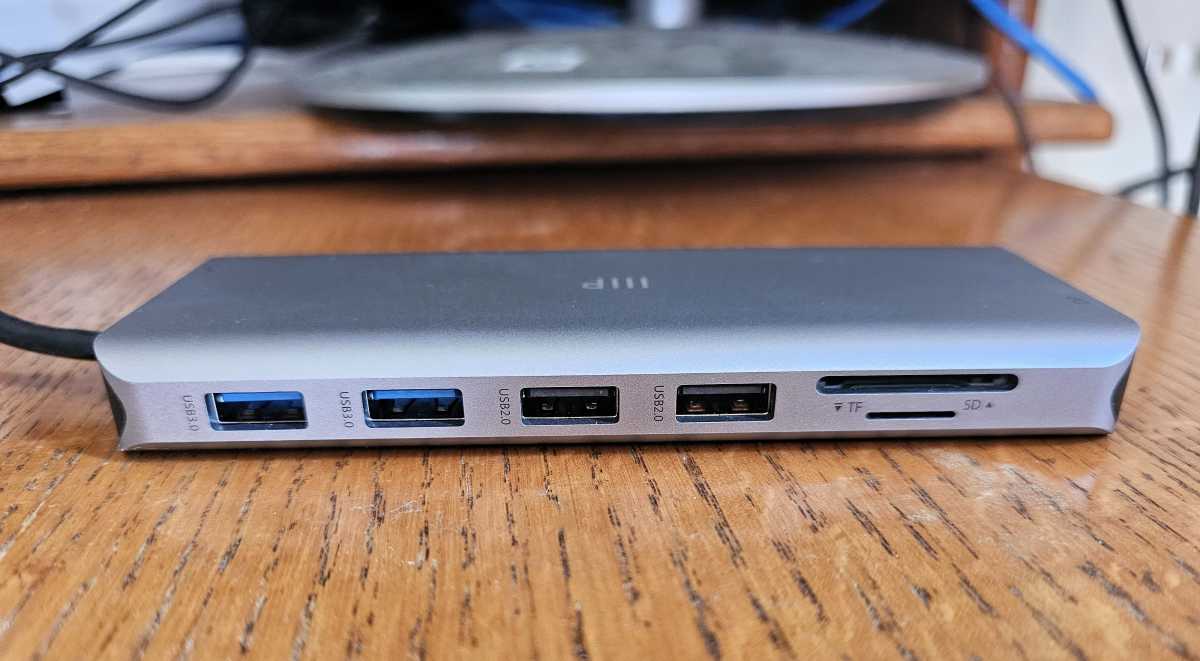 Base Monoprice 13 en 1 Dual-HDMI + DP MST