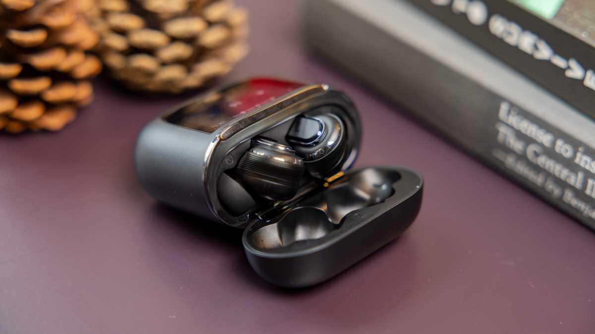 Carga del JBL Tour Pro 2