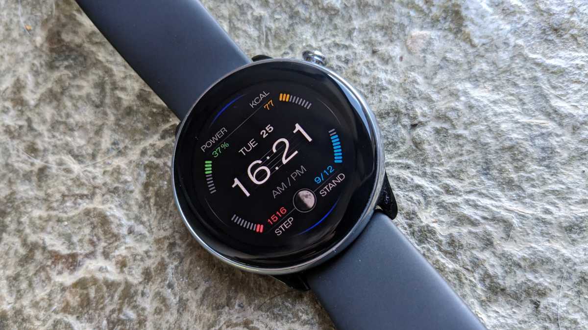 Watch face of the Amazfit GTR Mini