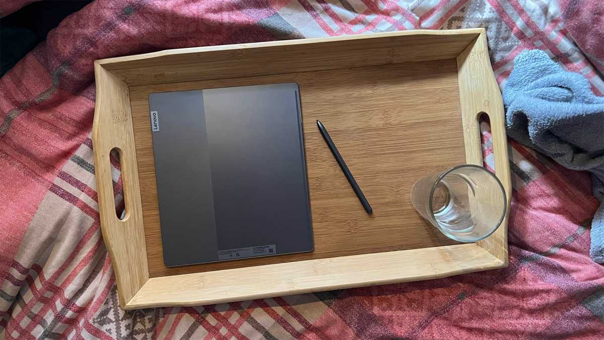 Lenovo Smart Paper on a tray with pen and glass