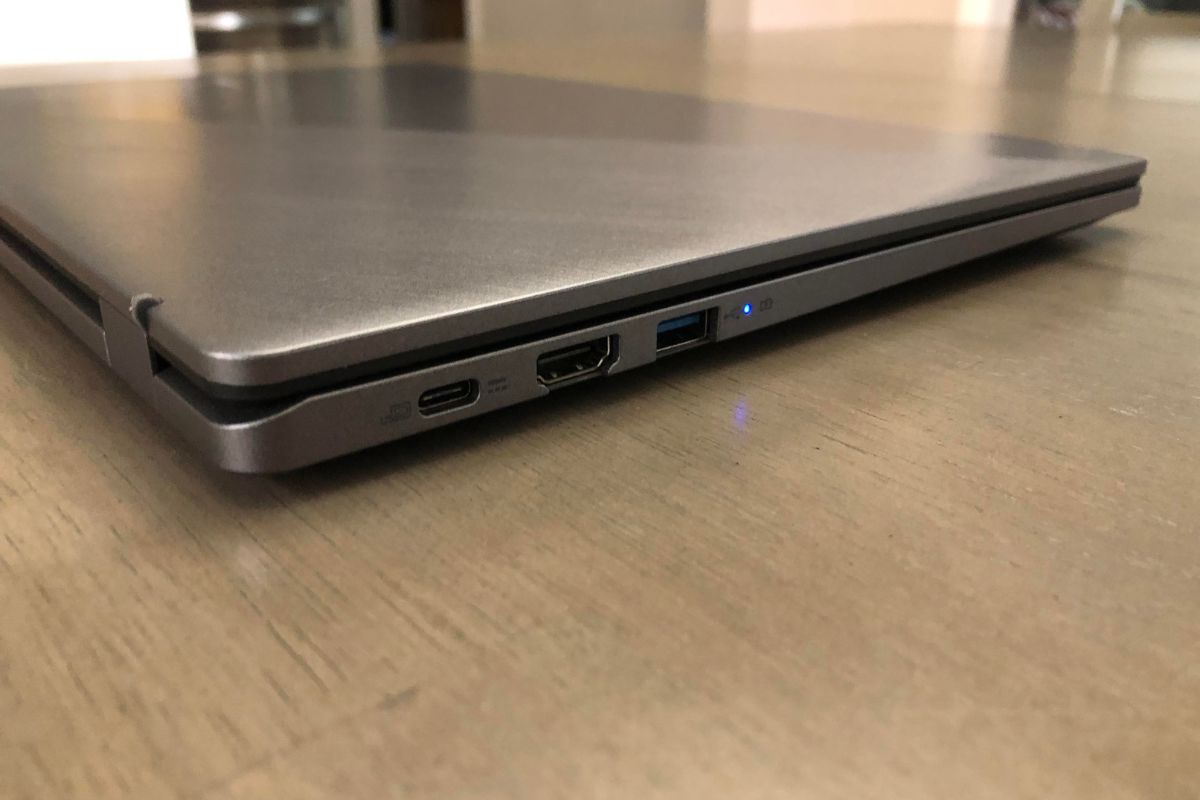 Acer Chromebook Plus 515 ports