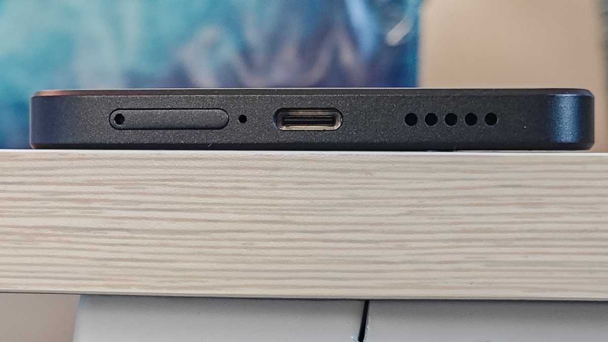 Poco X5 5G USB-C charging port