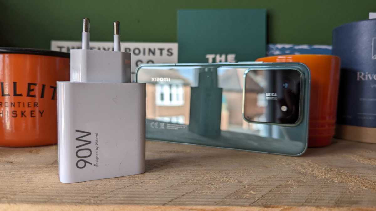 Adaptador HyperCharge Xiaomi 14 90W