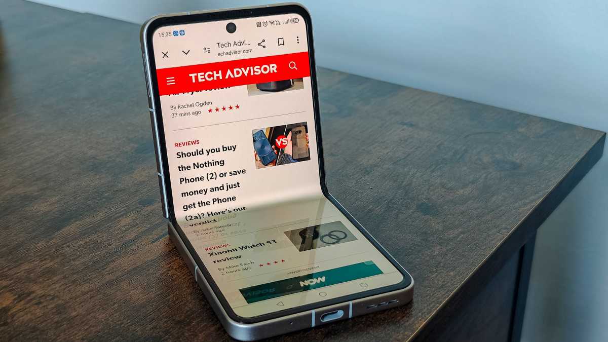 Nubia Flip 5G - Half folded, Tech Advisor article