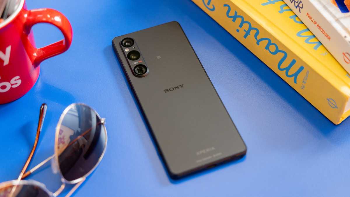 Sony Xperia 1 V atrás